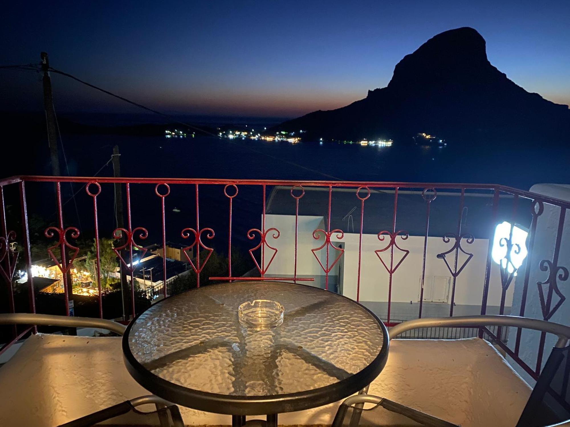 Afroditi Hotel Масурион Экстерьер фото